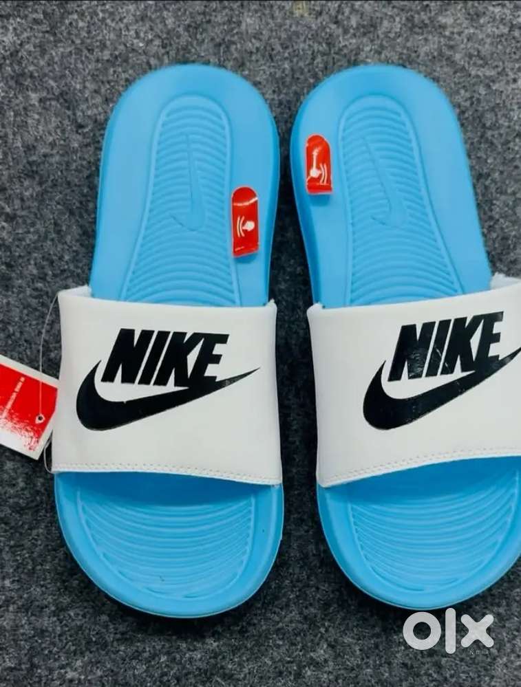 Nike slippers