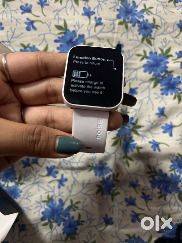 Noise smart watch