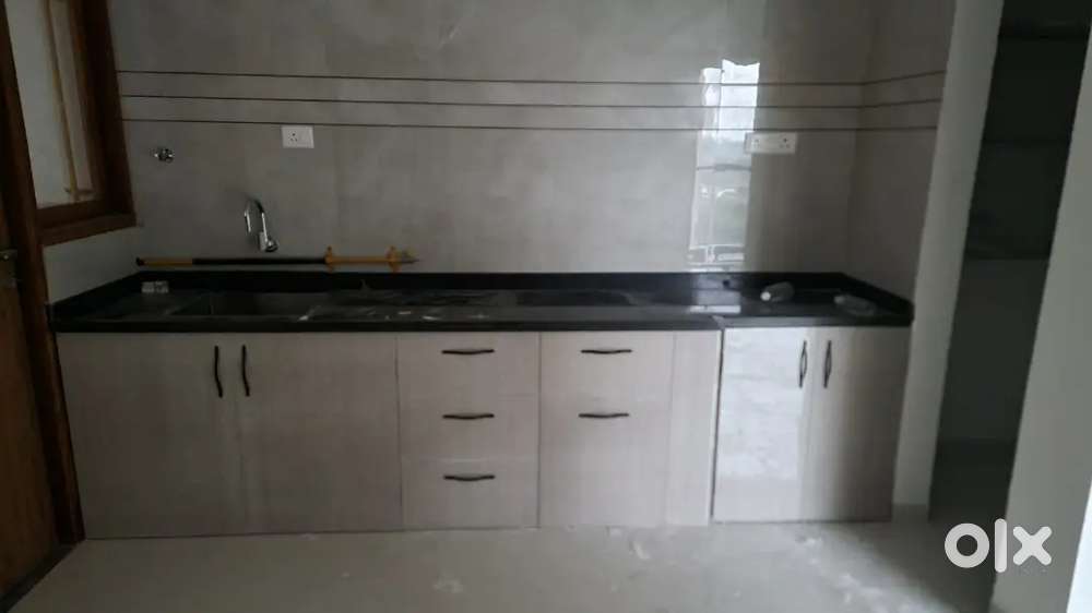 3 BHK APARTMENT WITH MODULAR KITCHEN FOR FAMILY AT VAISHNODEVI