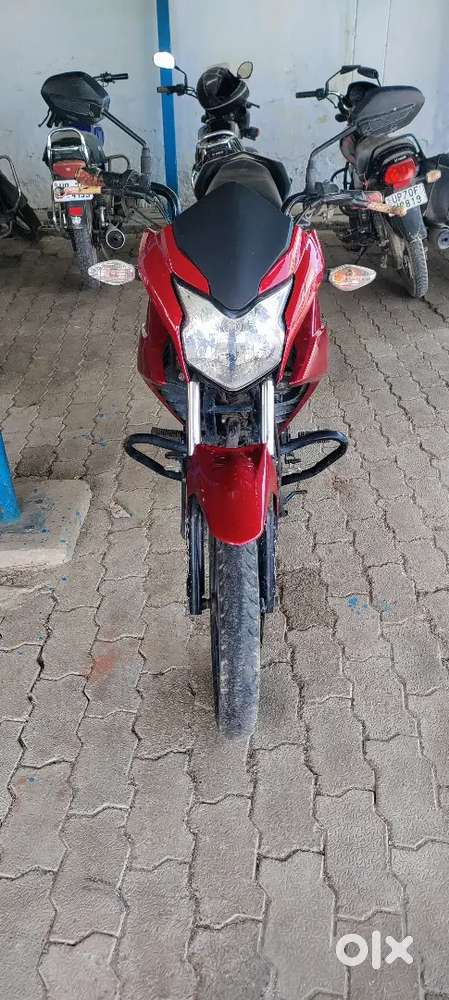Honda CB Twister 110cc very good condition 60 plus prati ltr average