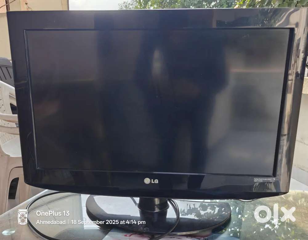 LG LCD TV 26INCH