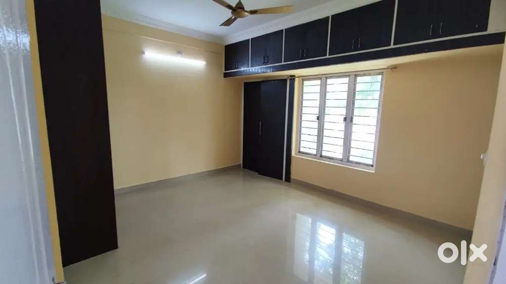 3BHK 2BHK House FLAT Rent Available Family Working Job Holder