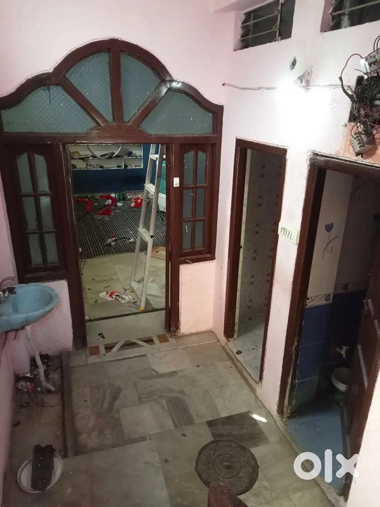 2 bhk house for lease