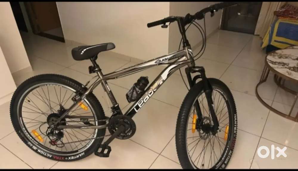 Leader gladiator, 26 t , 3* 7* gear back and front.