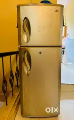 LG - 2 Door Refrigerator