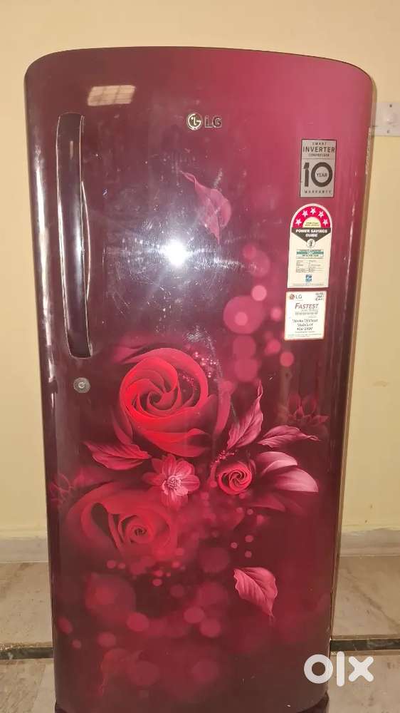 Already we are using double door fridge that's y selling this fridge
