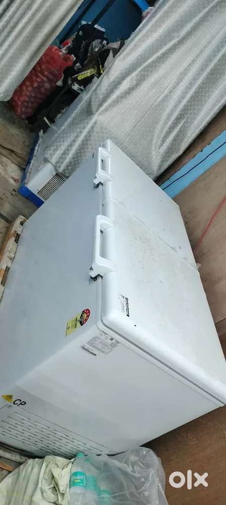 resar fridge new one month back with guarantee paper