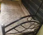 Kattil with bed