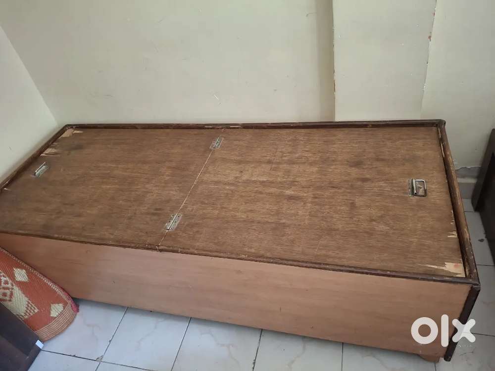 Single bed