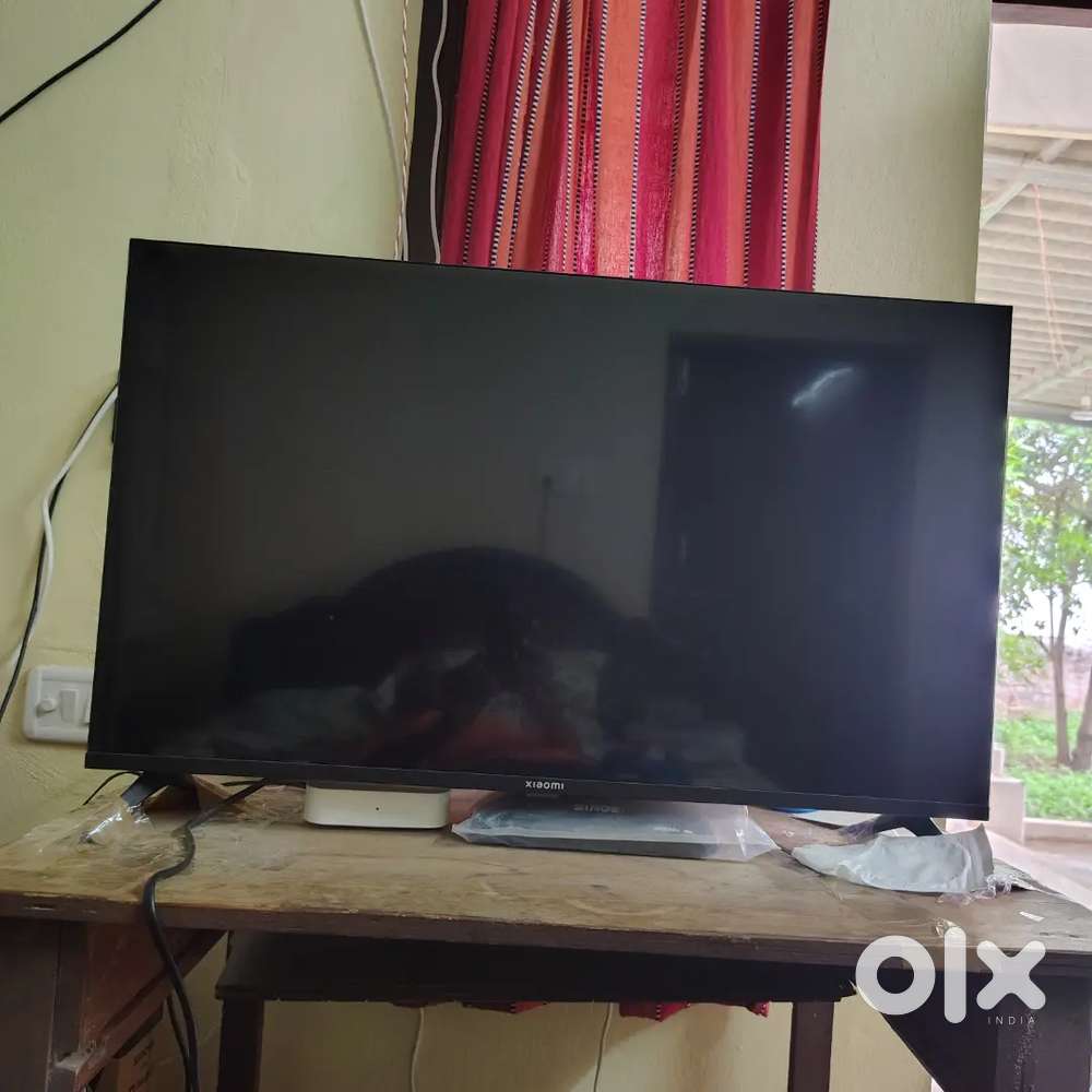 MI (Xiaomi) 32 inch smart LED Google TV 2 months Old
