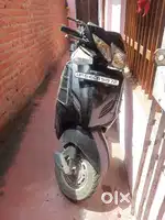 Paisa ka urgent hai isliye sell kar raha hu , Bullet lena hai
