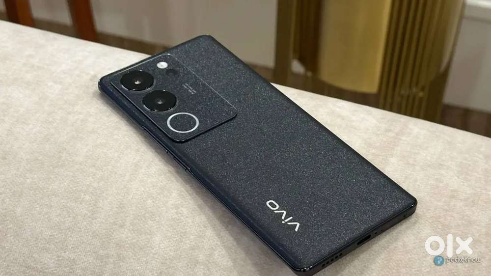 Vivo v29 pro 8 + 8  265 GB storage