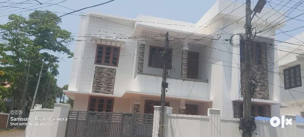 4cent plot with 3bhk house near mamoodu alappuzha