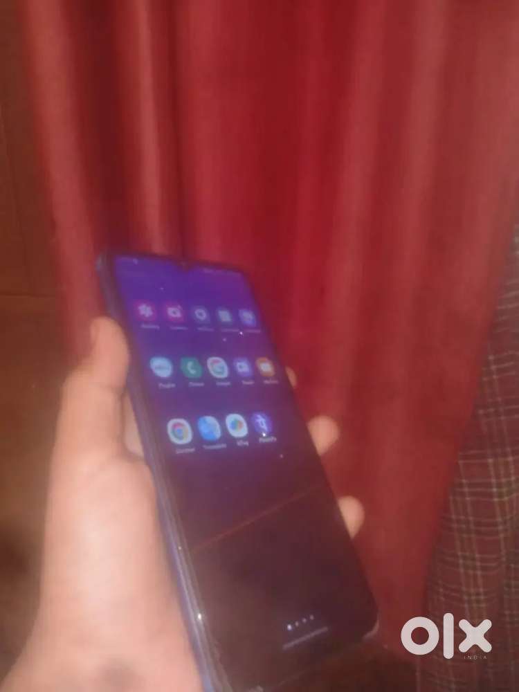 Galaxy a 12   128/4     blue colour  dual back camera set up damage