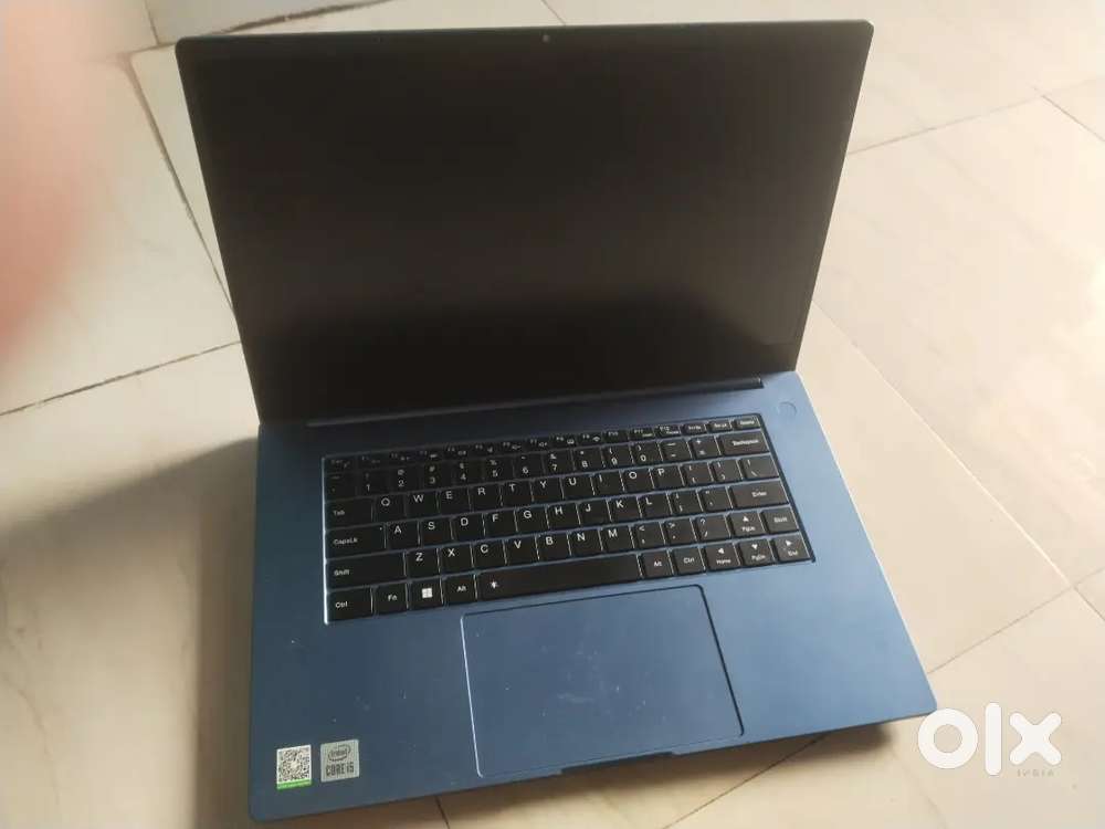 Laptop infinix i5