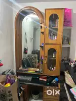 A dressing table for home