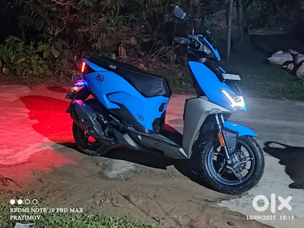 Hero xoom top model no EMI paeras all updates