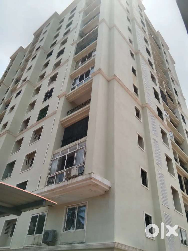 3bhk luxury semi furnished flat for rent at kottara cross
