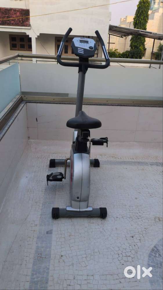 Exercise cycle