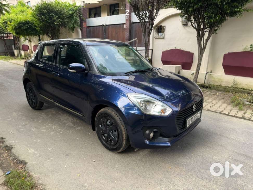 Maruti Suzuki Swift VXi + Manual, 2020, Petrol