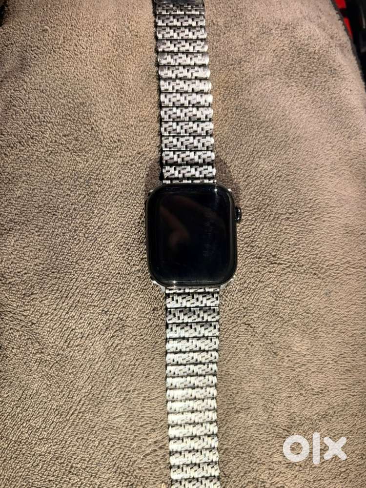 Apple Watch Series 10 ( Cellular+Gps) price can be negotiable