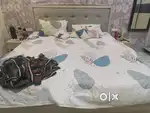 Independent flat
