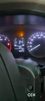 Tyre 80%..
Back camera 
Rivers parking sensor 
Non accidental