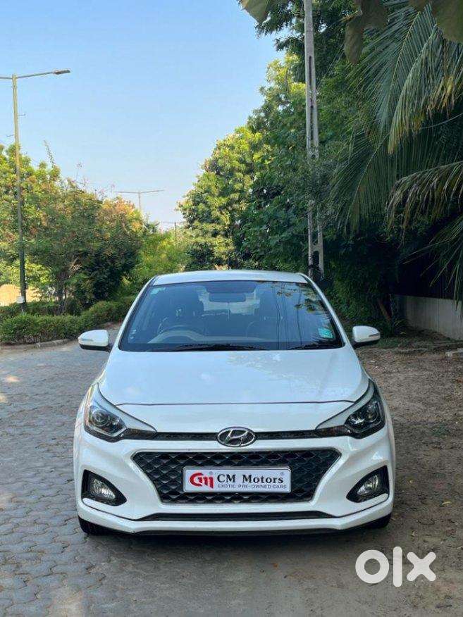 Hyundai Elite i20 Asta Option CVT, 2019, Petrol