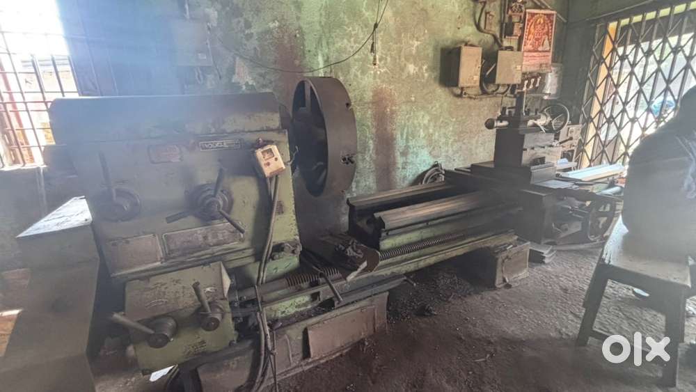 Lathe,milling machine,drillig machine,hydaulic press,bench vice