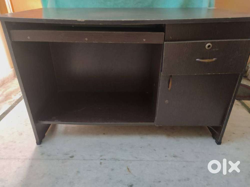 Computer tables-2