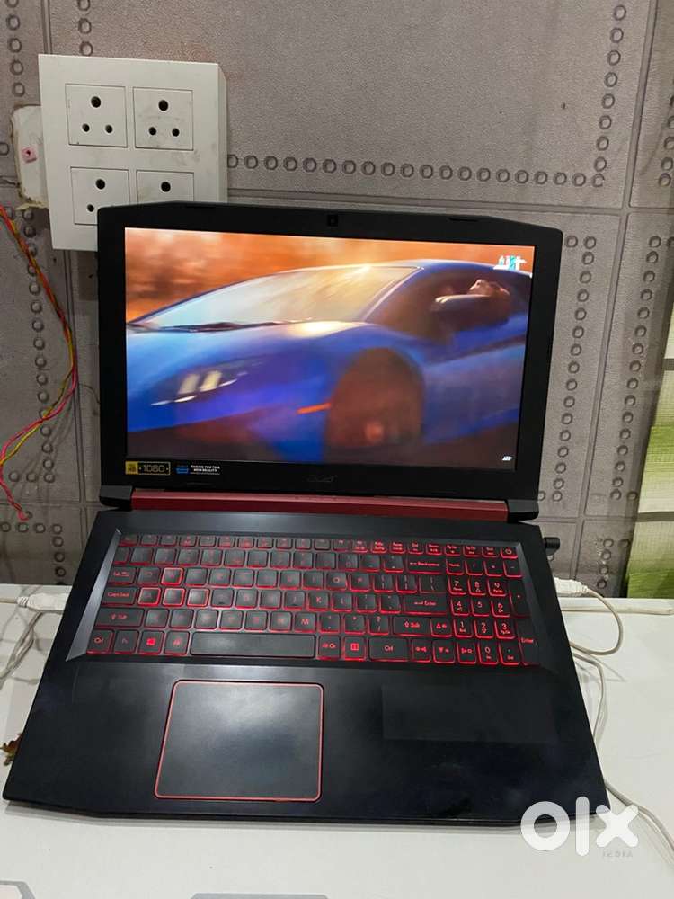 Accer Laptop i7 1.5tb ssd 32gb ram new condition, graphic card, 4GB