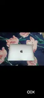 MacBook Air Retina 13 inch i5