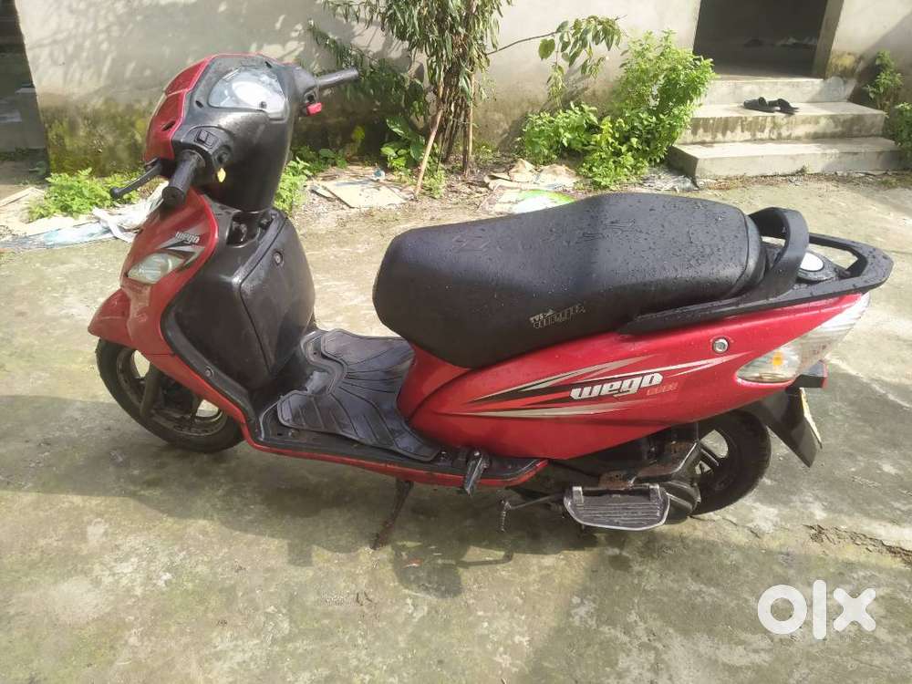 Selling scooter under 20k