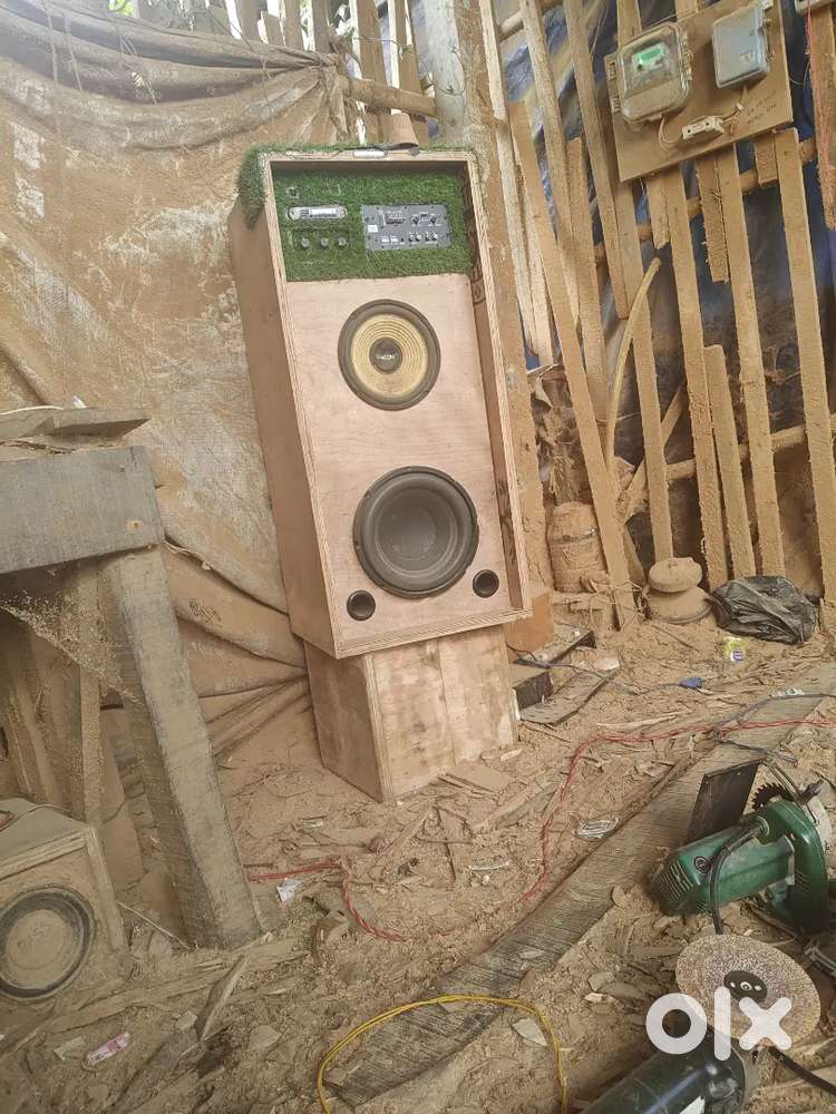 Sweton subwoofer Party box