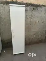 BRAND NEW MODEL SINGLE DOOR WARDROBE DIRECT FROM FACTORY PG & HOSTELS