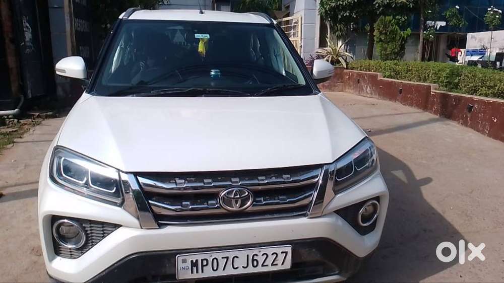 Toyota Urban Cruiser 2021 Petrol Well Maintained