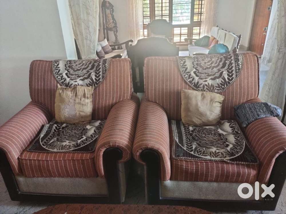 3+2 sofa set
