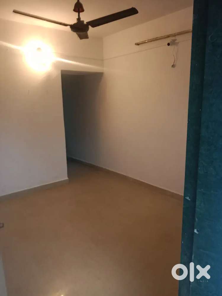 1rk on rent ready position only bachelor