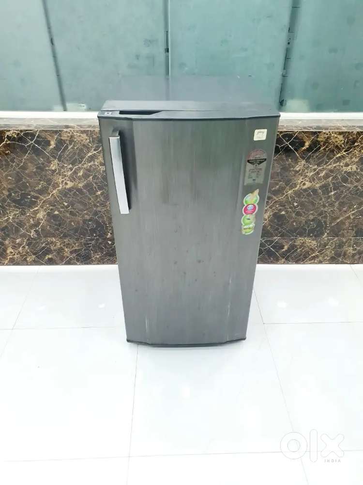 Single Door Fridge - 1 Year Warranty - Excellent Condition