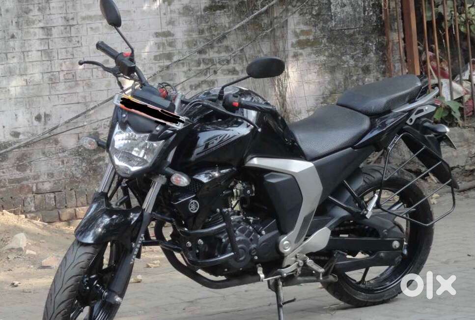 Rent a bike Yamaha FZ FI V2