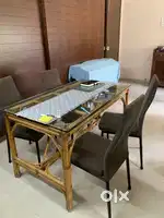 4 seater dining table with 4 chairs - excellent condition