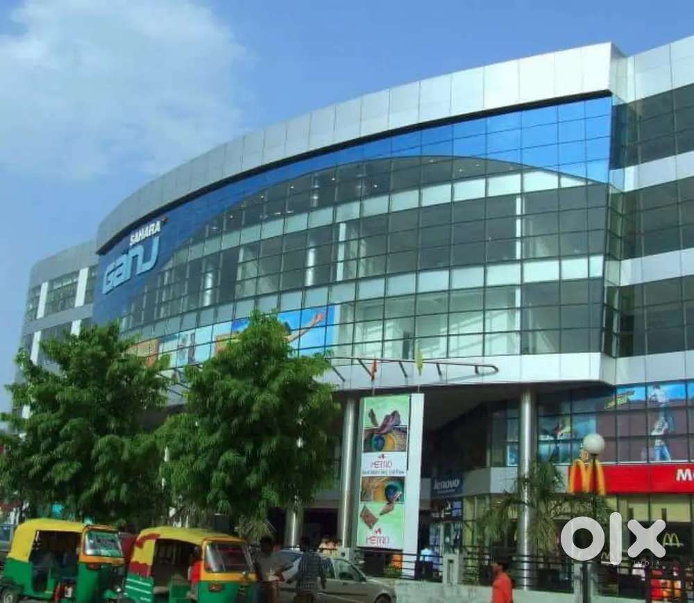 NOW HIRING FOR SAHARAGANJ MALL

CONTACT TO HR SANA MA'AM