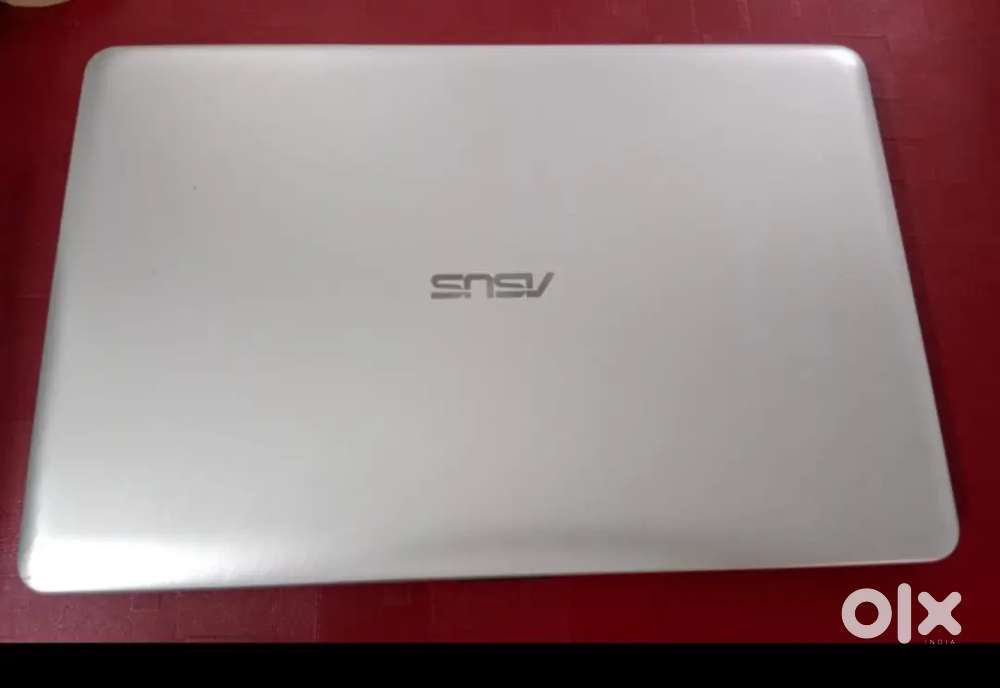 ASUS LAPTOP 4 GP RAM 1000 GP HDD WIFI WEBCAM INTEL CELERION PROCESSOR