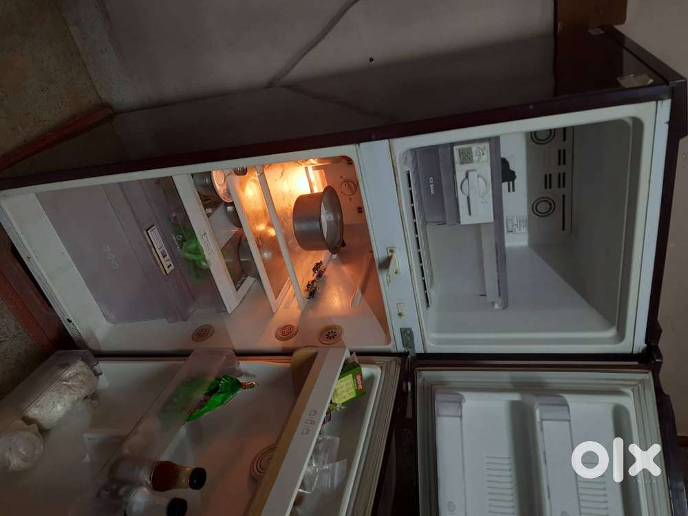 Lg Refrigerator 240 ltrs