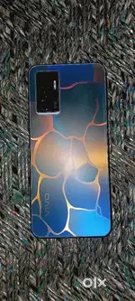 Vivo y75 4g+. 8/ 128