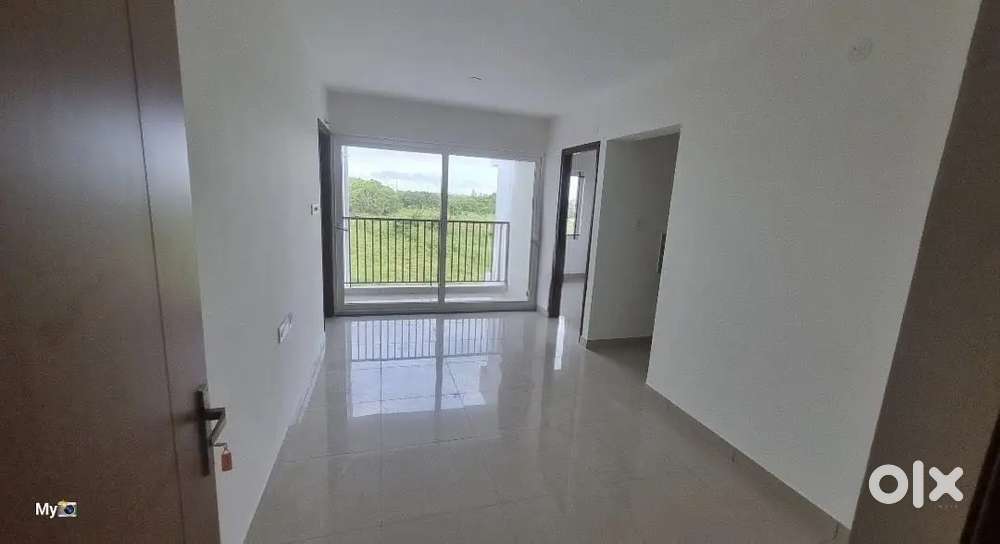 1 year old 2 bhk flat for rent near technocity, pallipuram