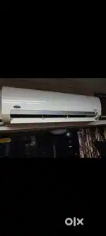 Carrier 1.5 ton split AC available for selling in mint condition