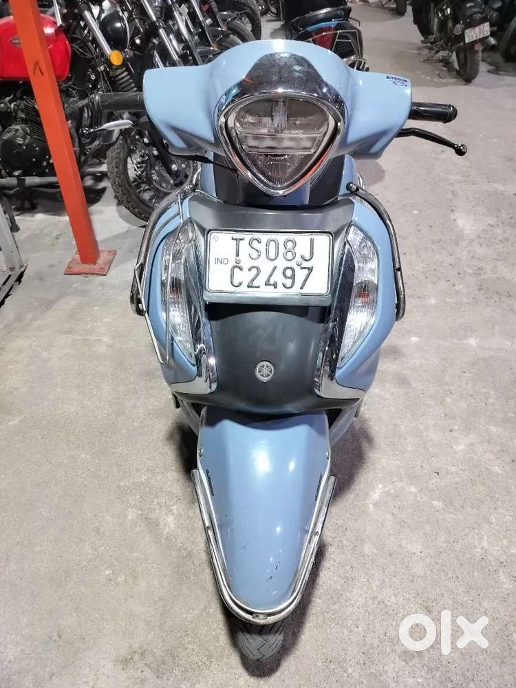 Elegant look yamaha Fascino 125 year 2021