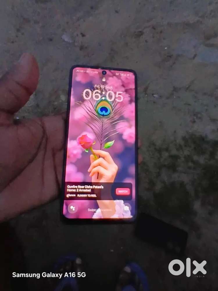 Realme c55    4.  64 gb