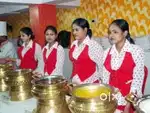 WELCOME & CATERING GIRLS/ FEMALE DANCERS & LADY ANCHORS